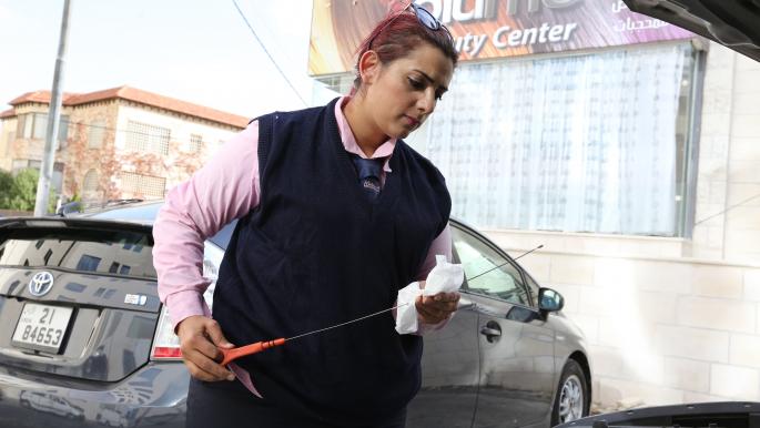 الأردن يتحمل كلفة ارتفاع أسعار المحروقات