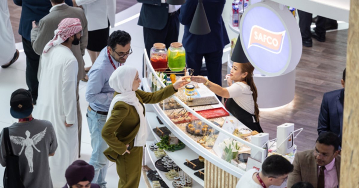 Lancement de l'exposition "Petit Commerçant" à Abu Dhabi