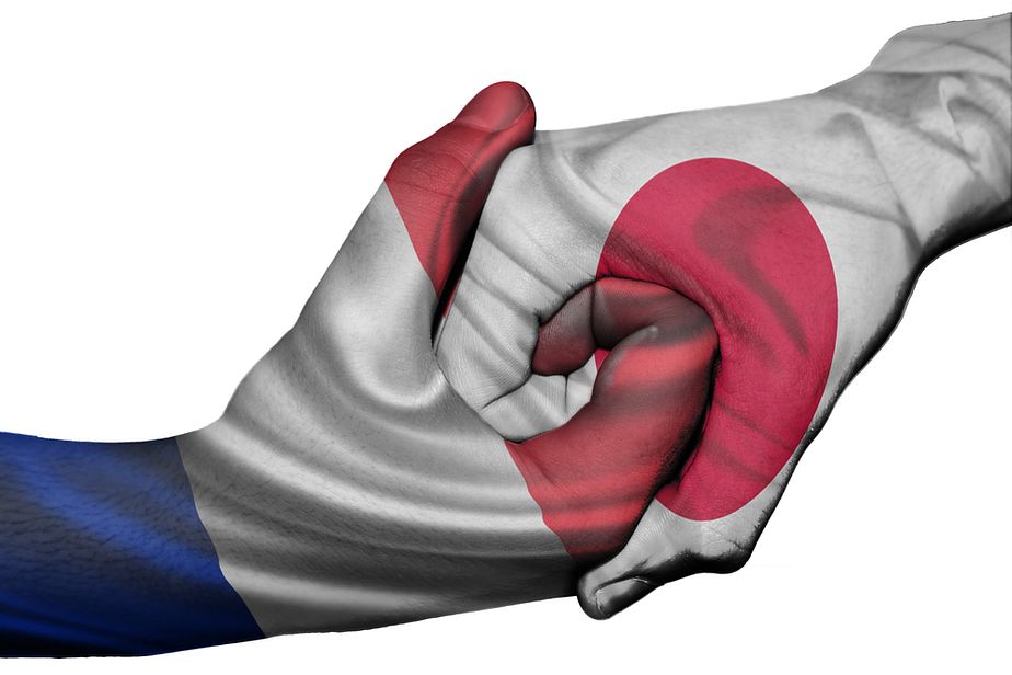 التعاون الدفاعي بين فرنسا واليابان في المحيط الهادئ