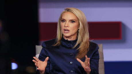 Trump interrompt réunion pour parler des stylos Sharp