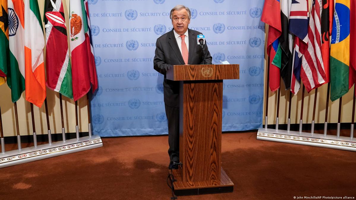 مبادرة أممية لتأمين مضيق هرمز على مثال البحر الأسود