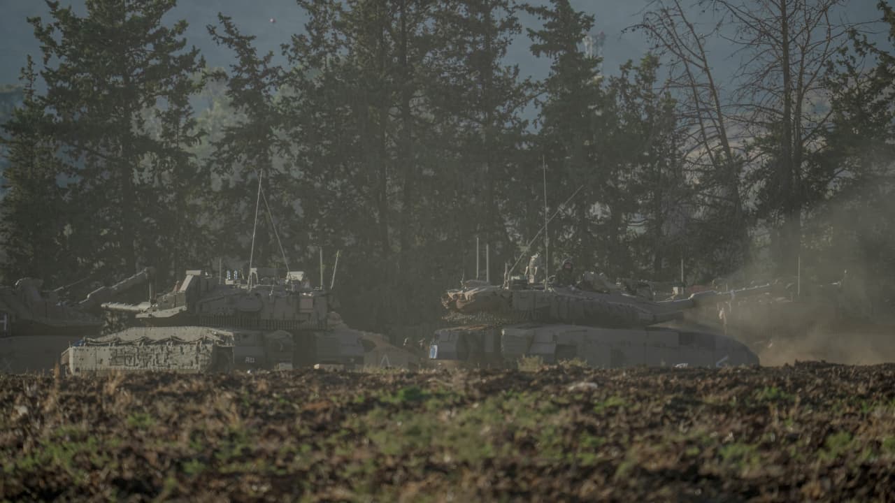 Israels Armee verstärkt Bodenoffensive im Süden Libanons