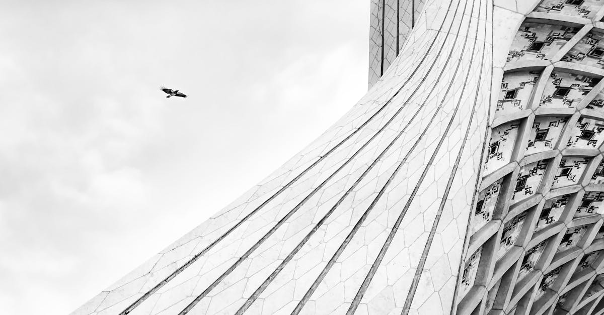 تصاعد التوترات بين واشنطن وطهران