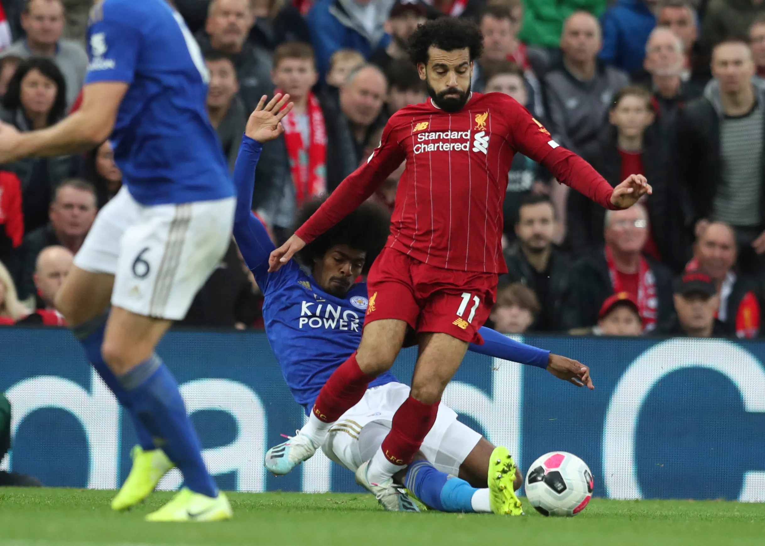 إصابة محمد صلاح تهدد ليفربول في الدوري الإنجليزي