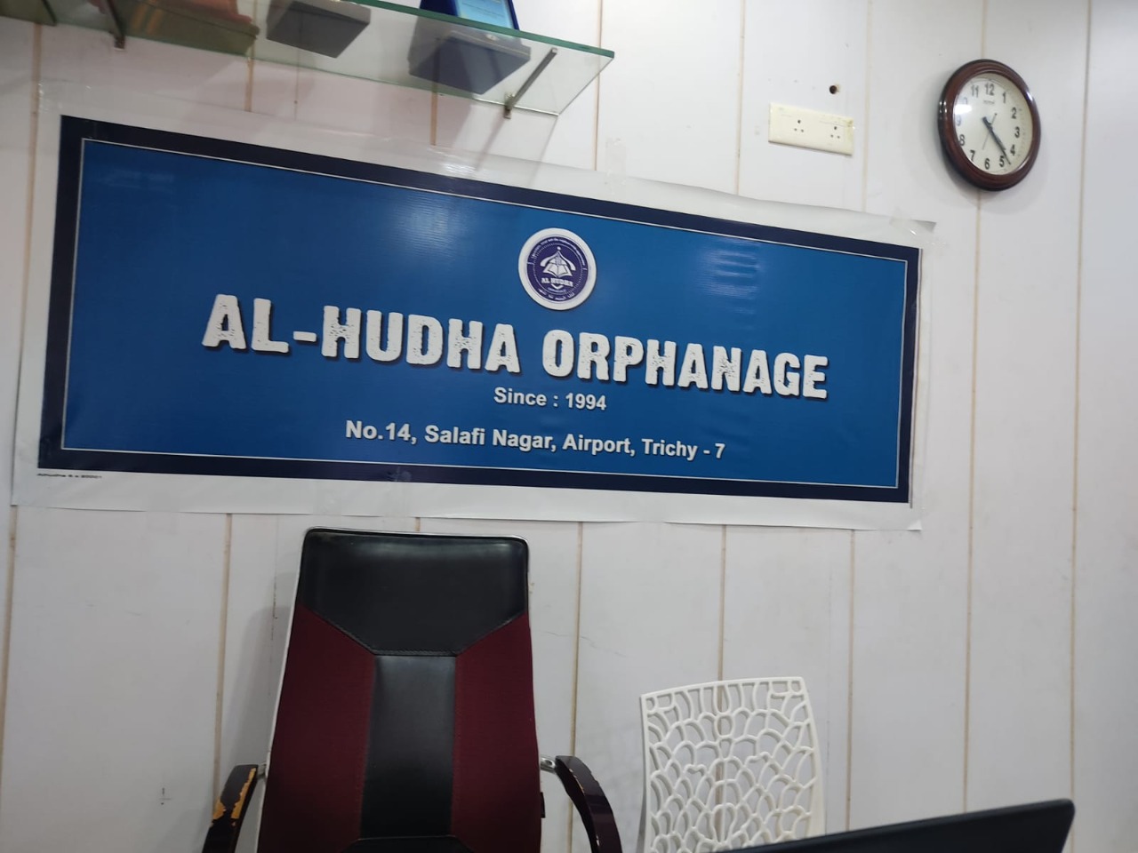 زيارة رئيس جامعة العريش لدار الأيتام