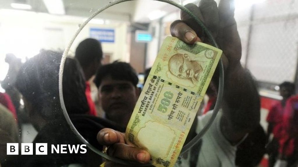 قفزة تاريخية للروبية الهندية