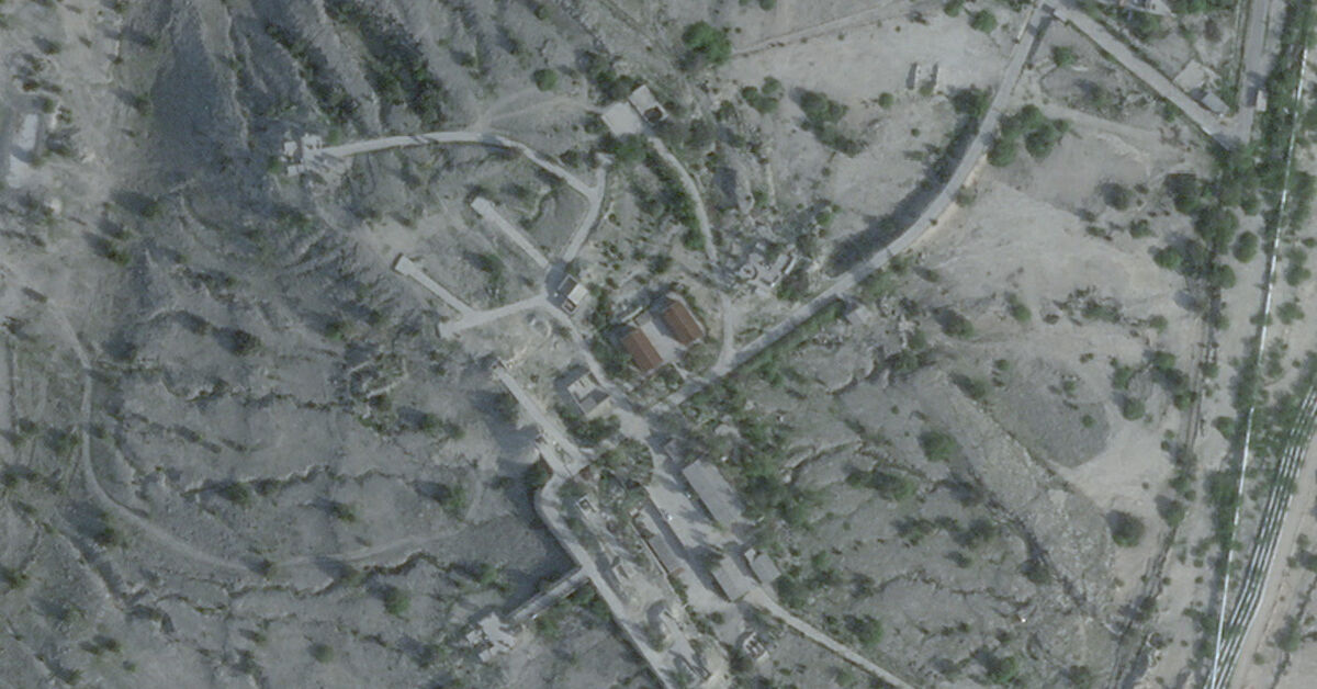 الجيش الأمريكي يشن ضربات على أهداف إيرانية في خارك