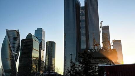 مزاد علني لبيع "Moscow Towers" في موسكو