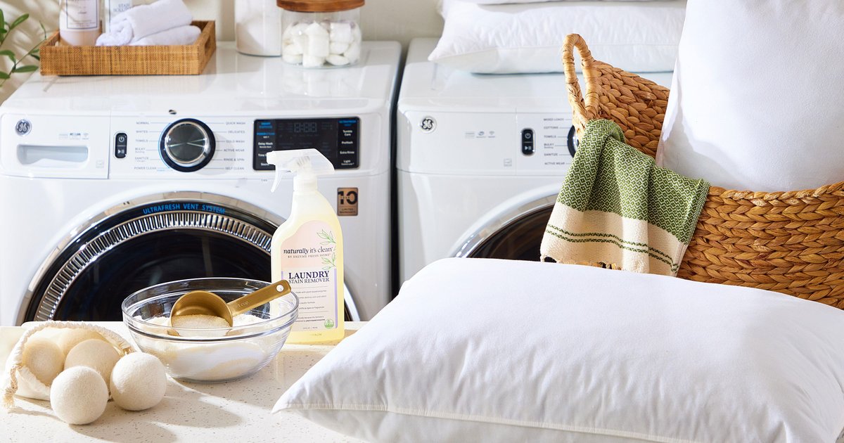 Effective Pillow Cleaning Methods Without Washing