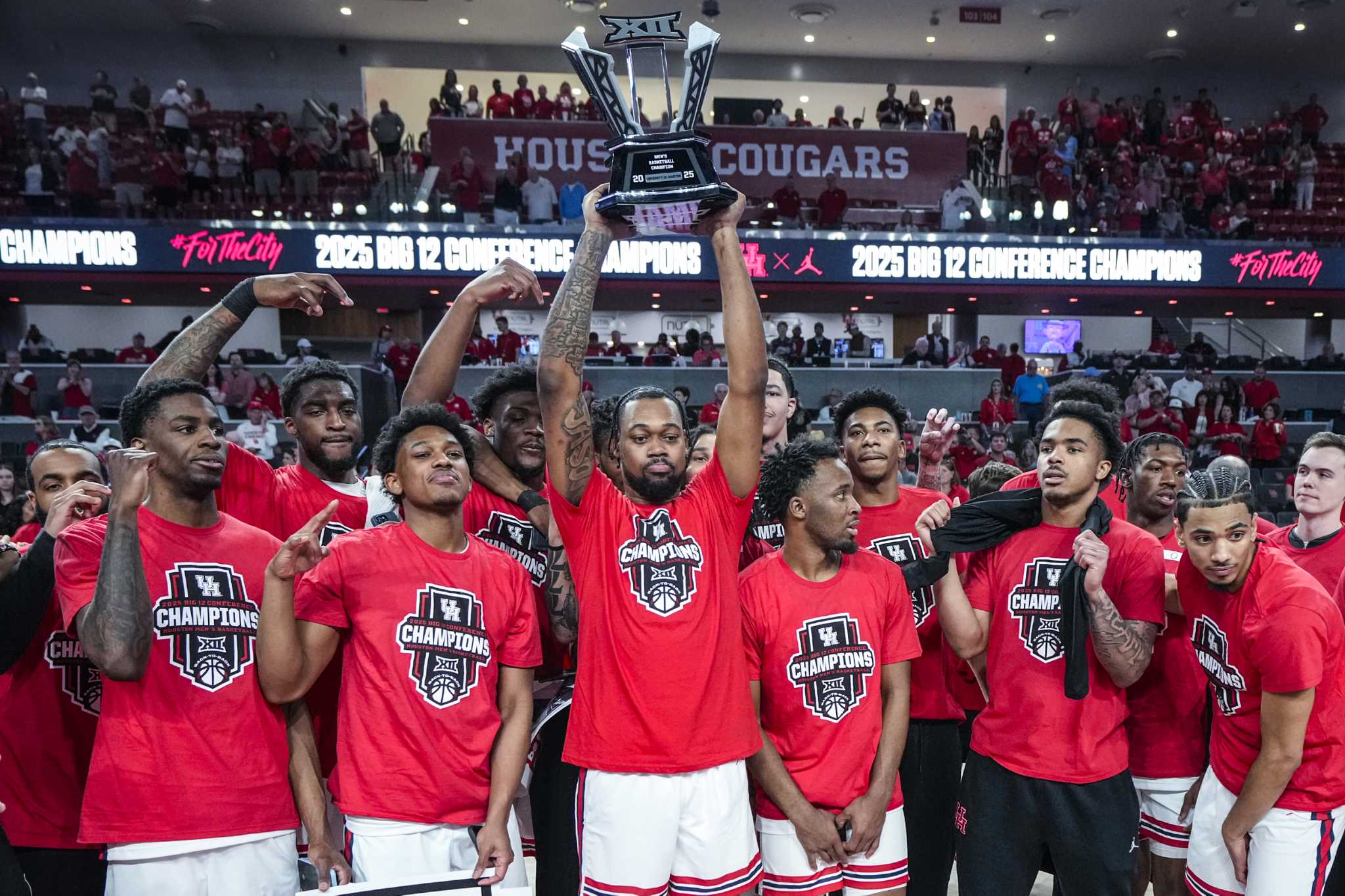 Défaite de Houston en NCAA contre Illinois