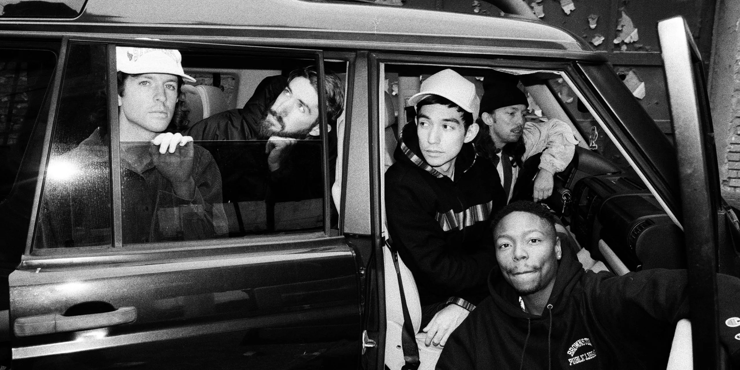 حادث سير لعازف جيتار سابق في فرقة Turnstile