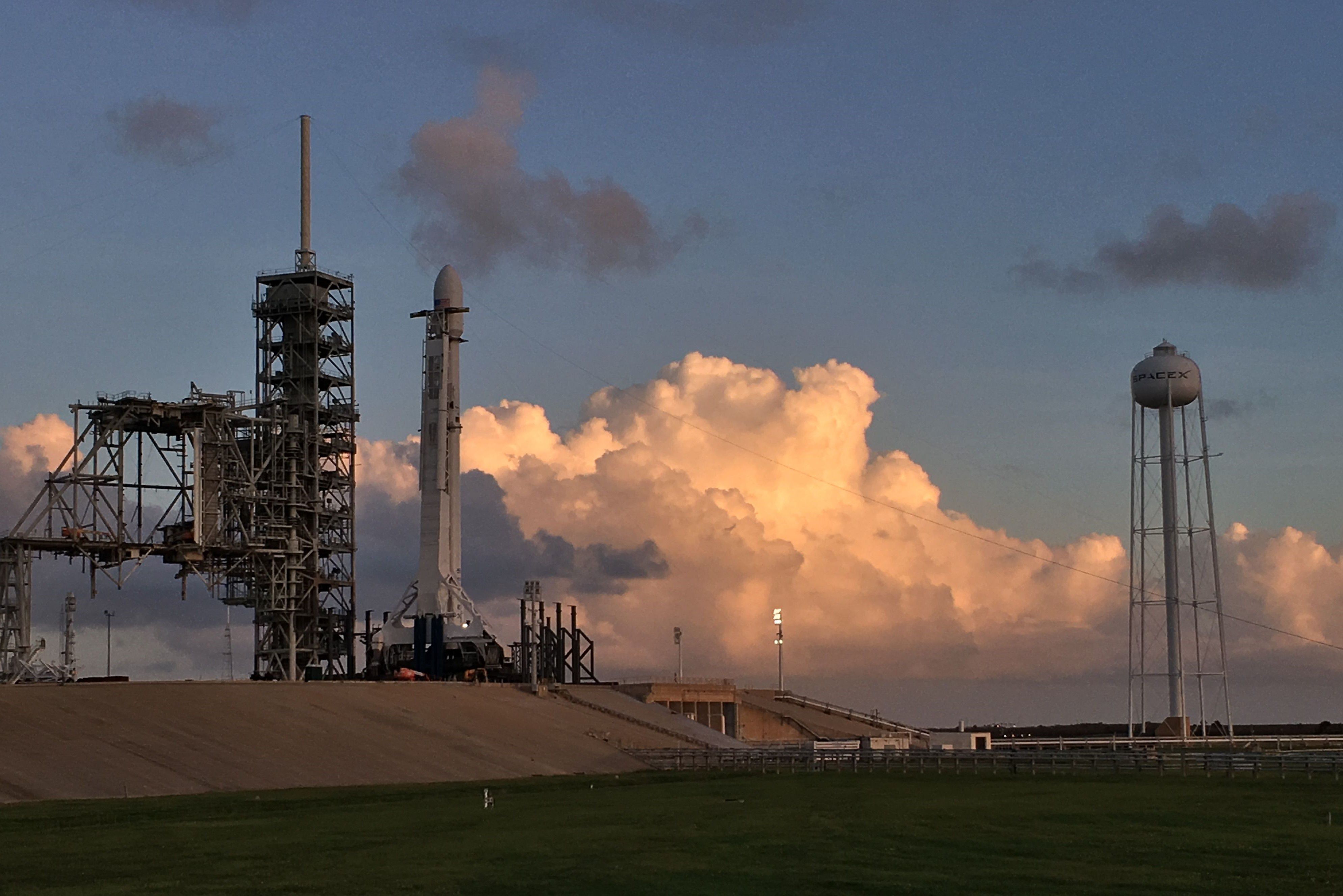 تخفيف القيود على الطاقة لتحسين خدمات الإنترنت الفضائي في الولايات المتحدة