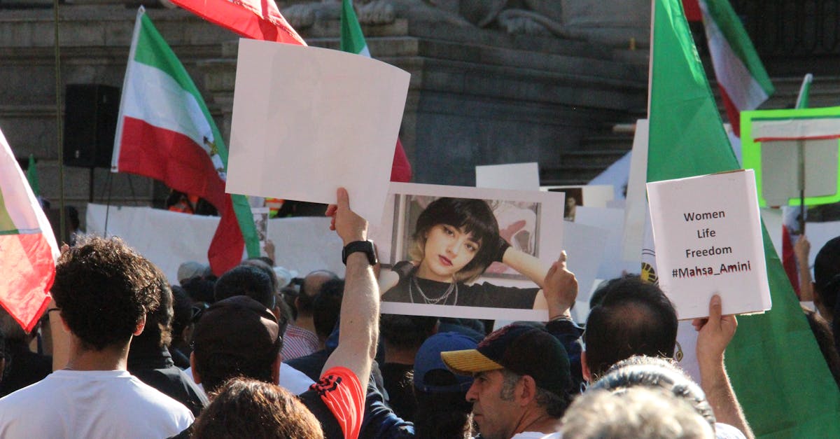 إيران تهدد بإجراءات فورية ضد ترامب