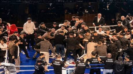 اعتذار تركي للملاكم الروسي بعد فوضى في نزال