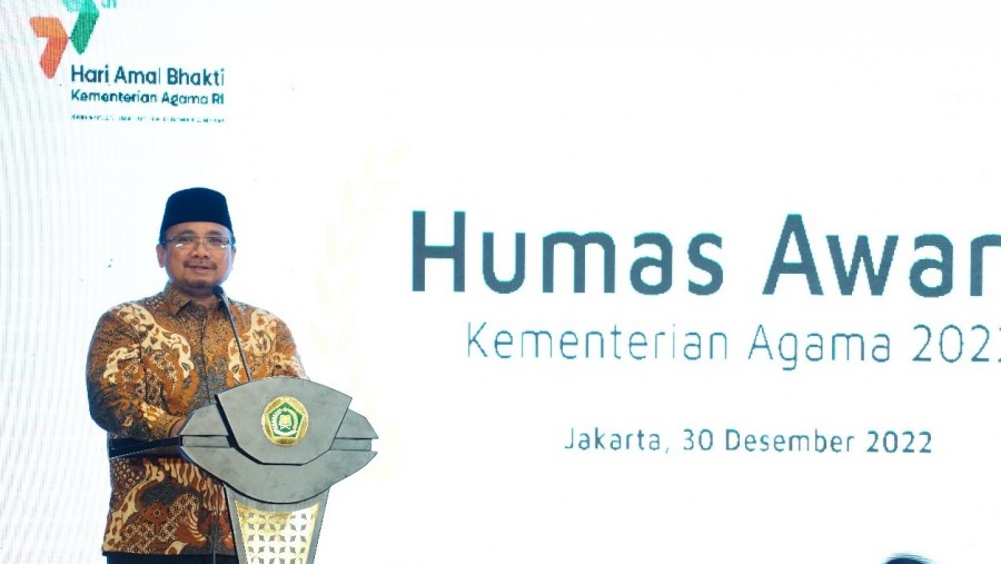 نفي شائعات حول ياقوت تشولي قوامس في إندونيسيا