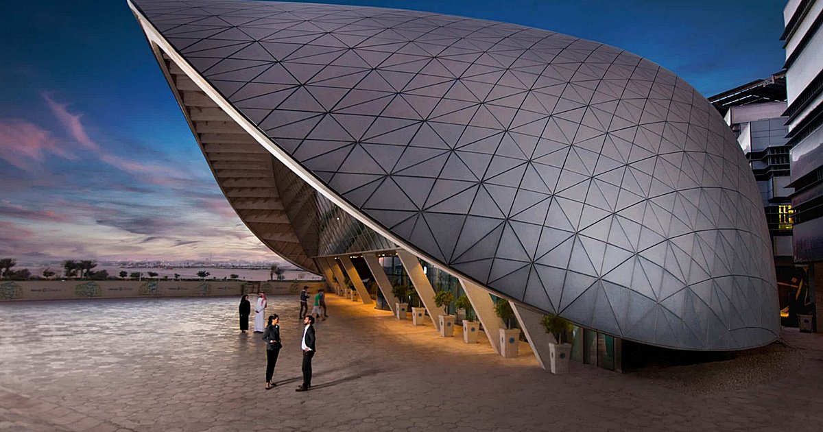 أبوظبي تطلق جامعة محمد بن زايد للذكاء الاصطناعي