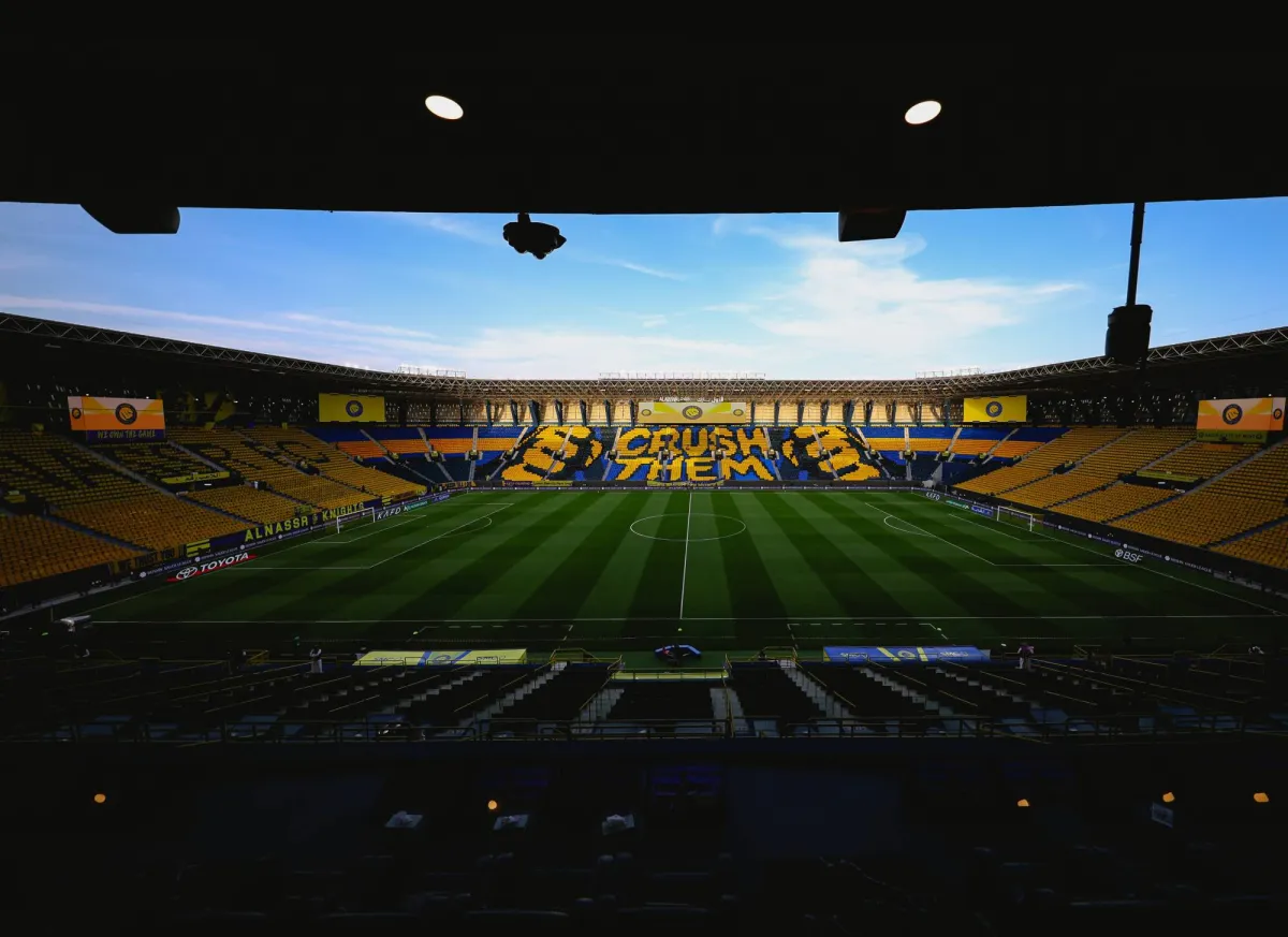 كلاسيكو النصر والأهلي: مواجهة حاسمة في الدوري السعودي