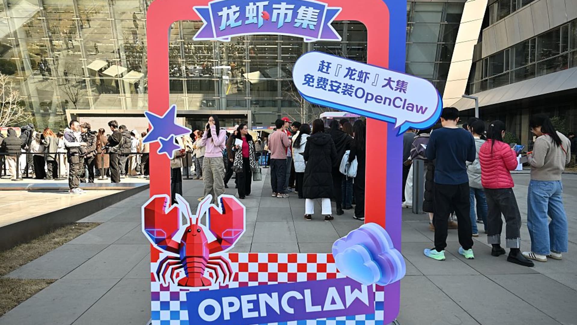 OpenClaw: आर्टिफिशियल इंटेलिजेंस की दुनिया में बदलाव