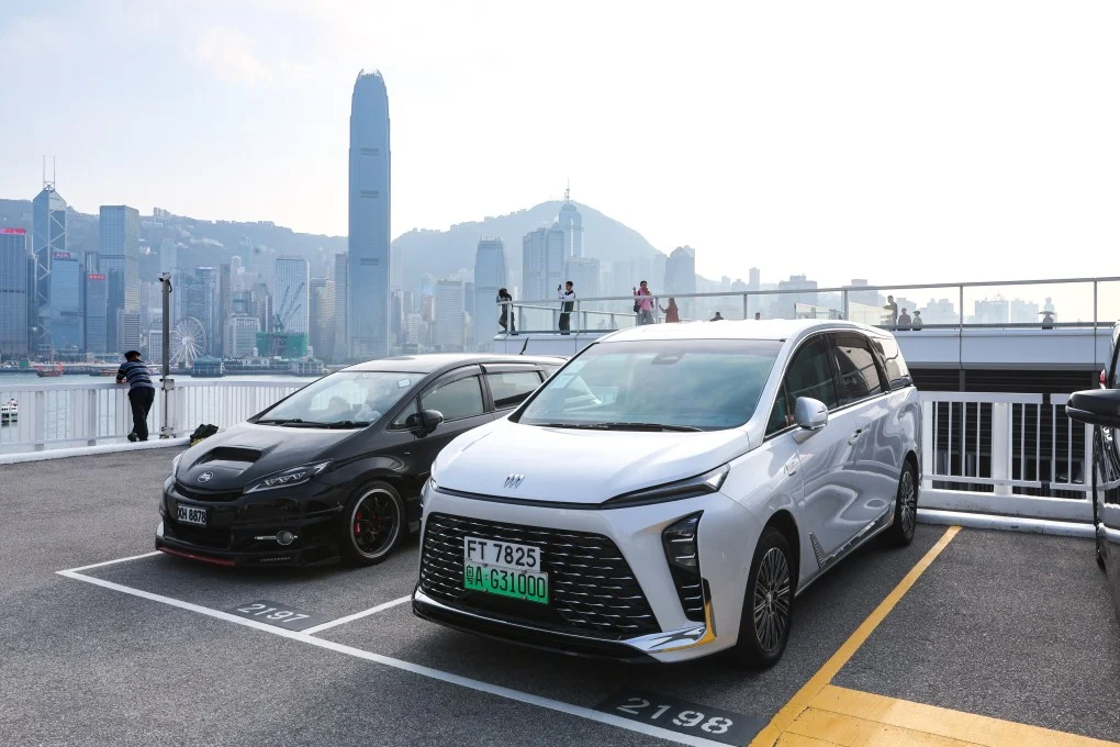 Élargissement du programme de voyage à Hong Kong