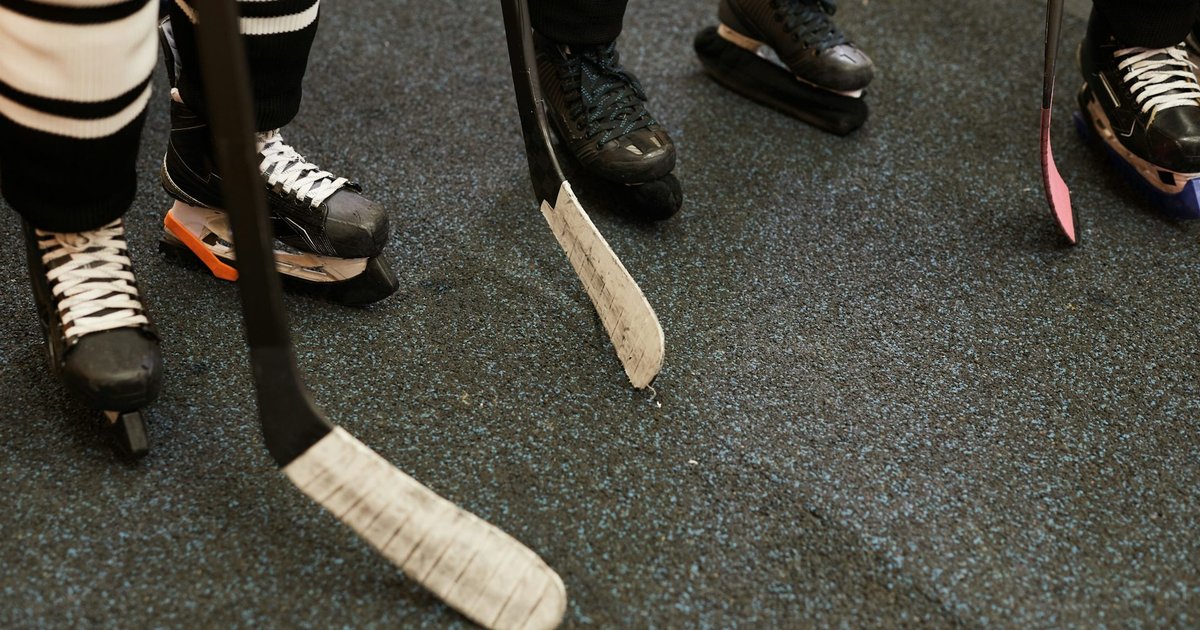 Défis des ligues de hockey LGBTQ+ face à l'inclusivité