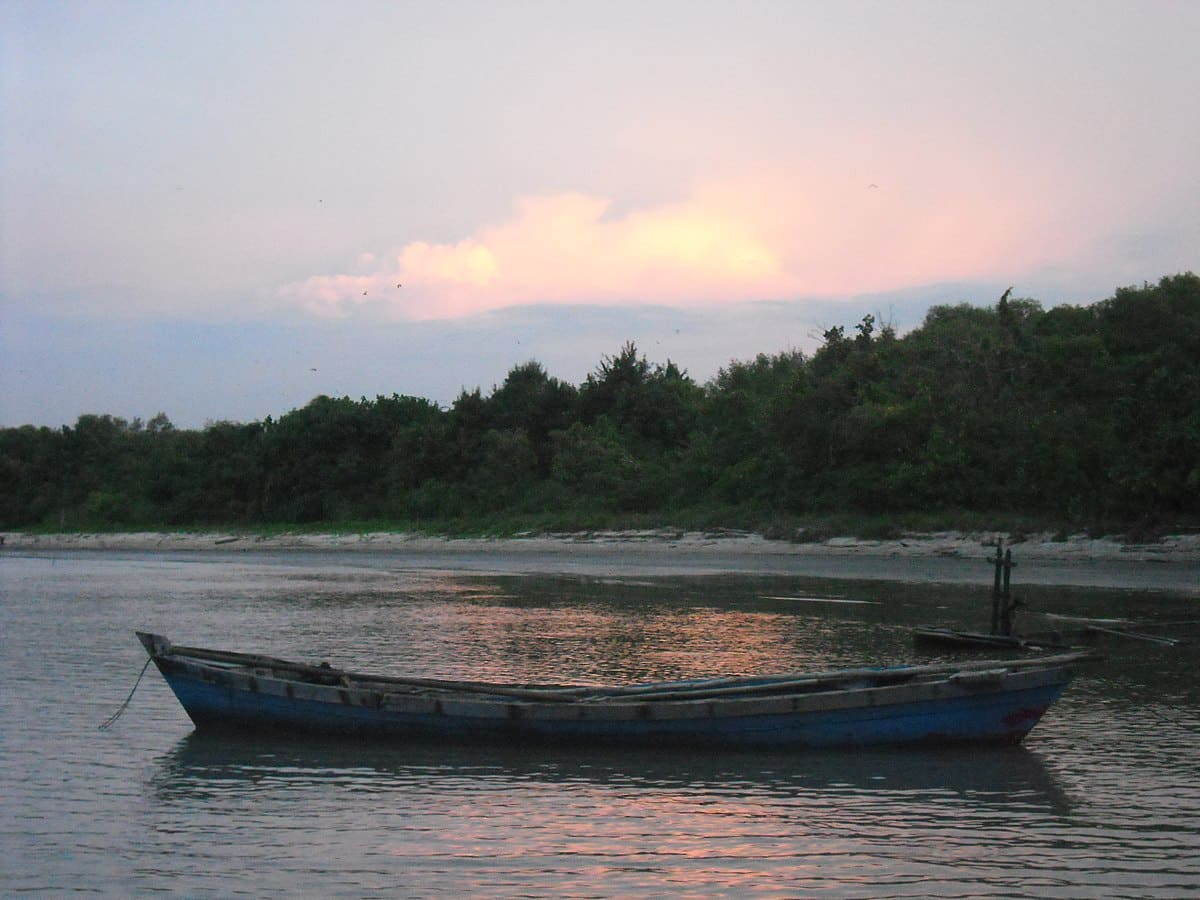 Digitale Klinik zum Schutz von Kindern in Serang