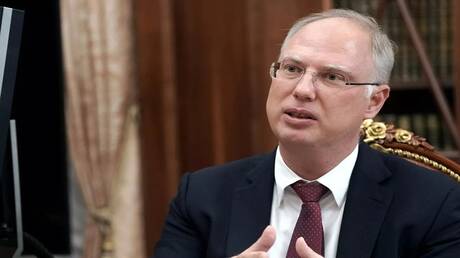 تحذيرات من دميترييف حول المخاطر الاقتصادية في أوروبا