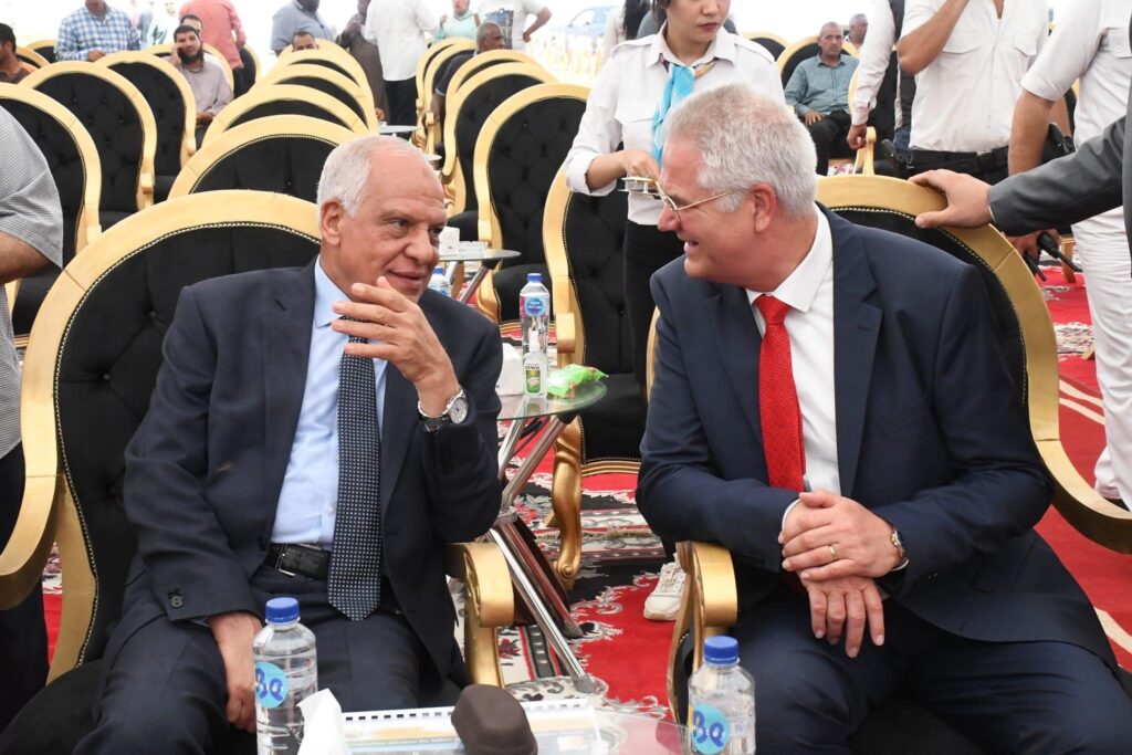 محافظ الجيزة يعزز جهود النظافة في الوراق وإمبابة