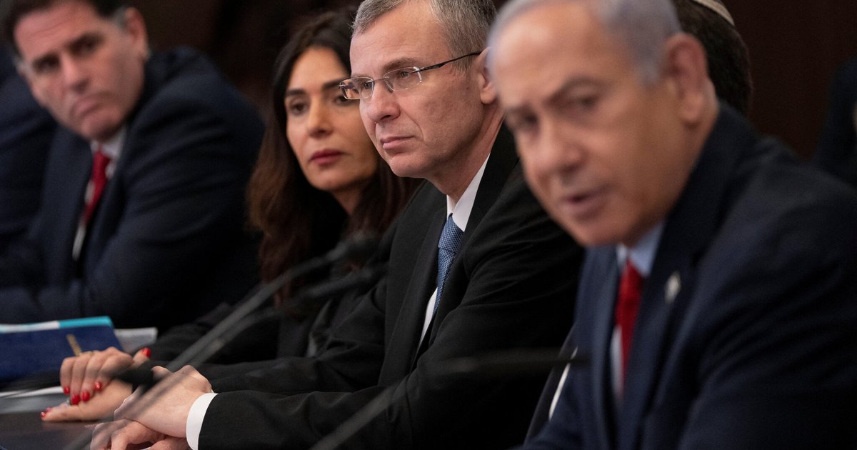 Israeli Justice Minister Calls to Ignore Court Ruling