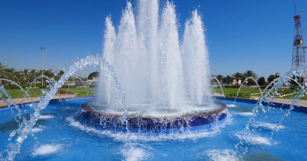 مشروع دوار كلباء مع نافورة ماء الورد