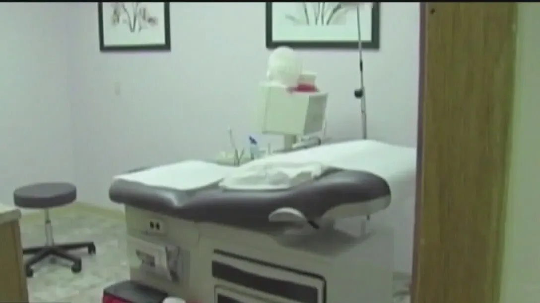 Kaution von einem Dollar für Frau wegen Abtreibung