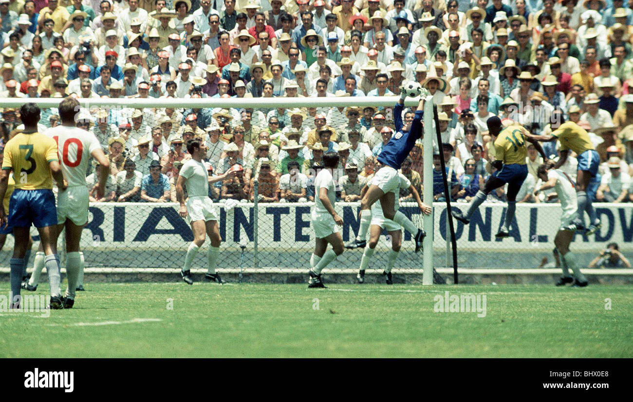 عرض قميص "تصدي القرن" في مزاد علني