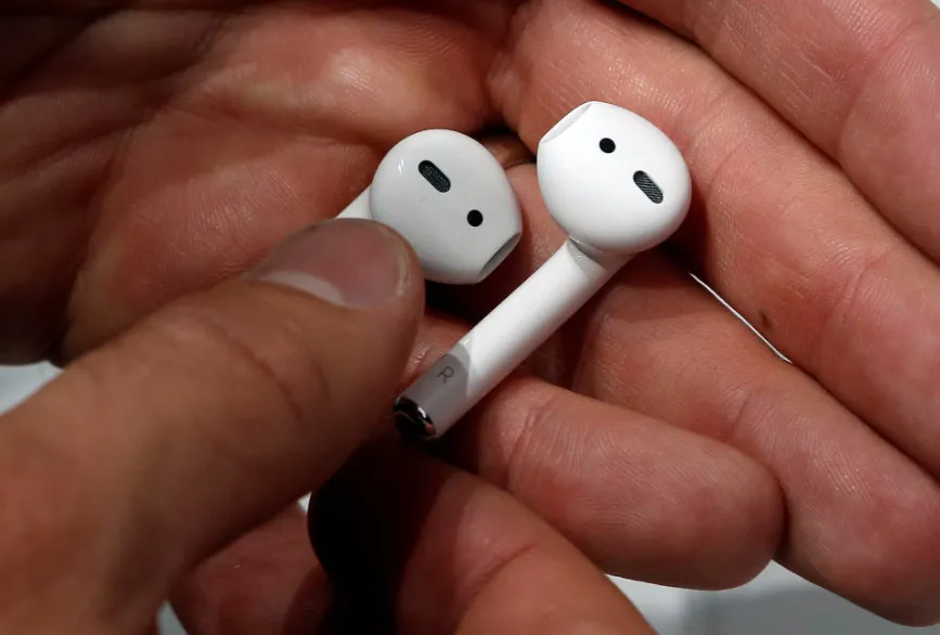 Méthodes efficaces pour nettoyer vos AirPods