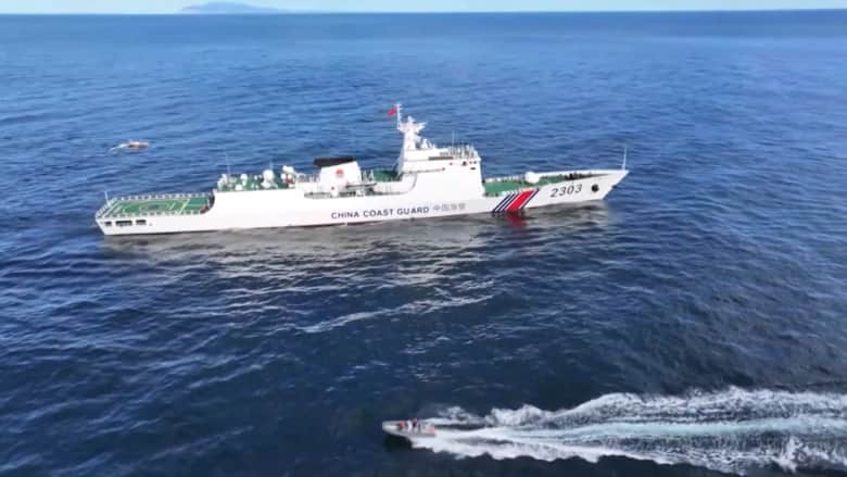 Chinesische Schiffe versuchen den Persischen Golf zu verlassen