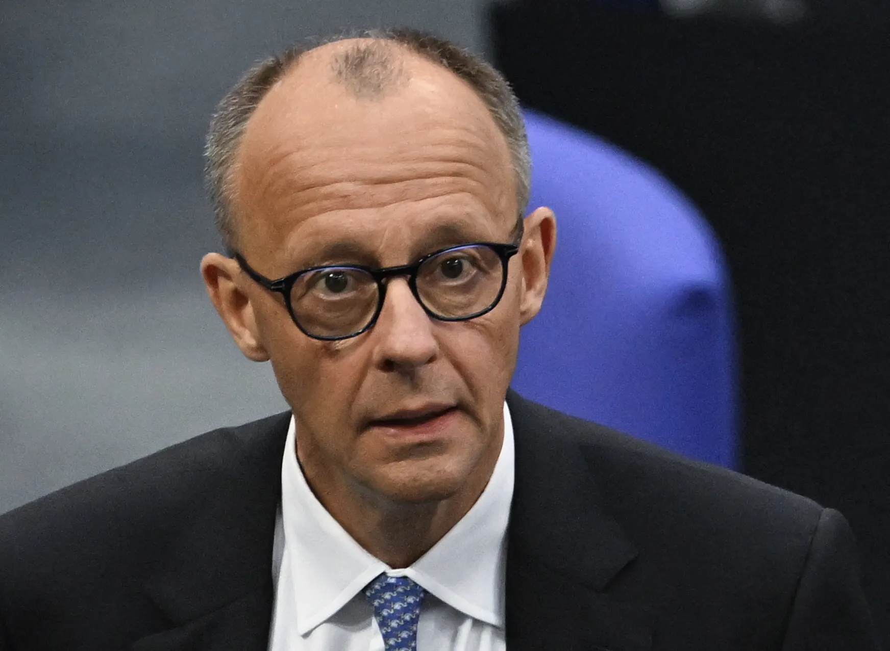 إعادة اللاجئين السوريين في ألمانيا: جدل وتأثيرات