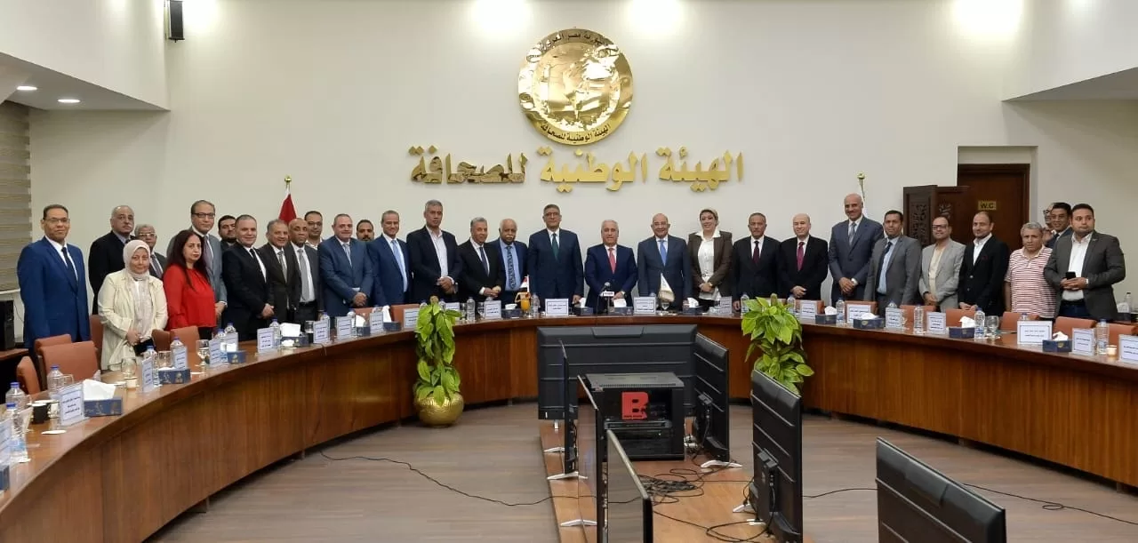 محافظ الجيزة يستجيب لمواطنة ويوجه بتوفير فرصة عمل