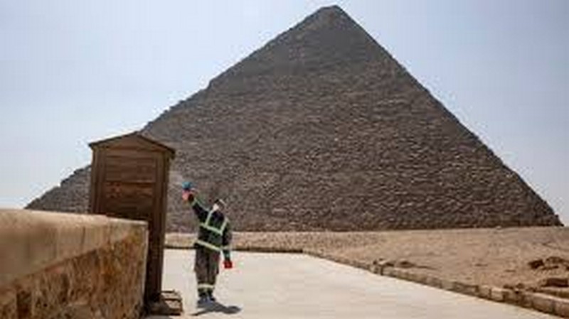 Exceptions au décret de fermeture des commerces en Égypte