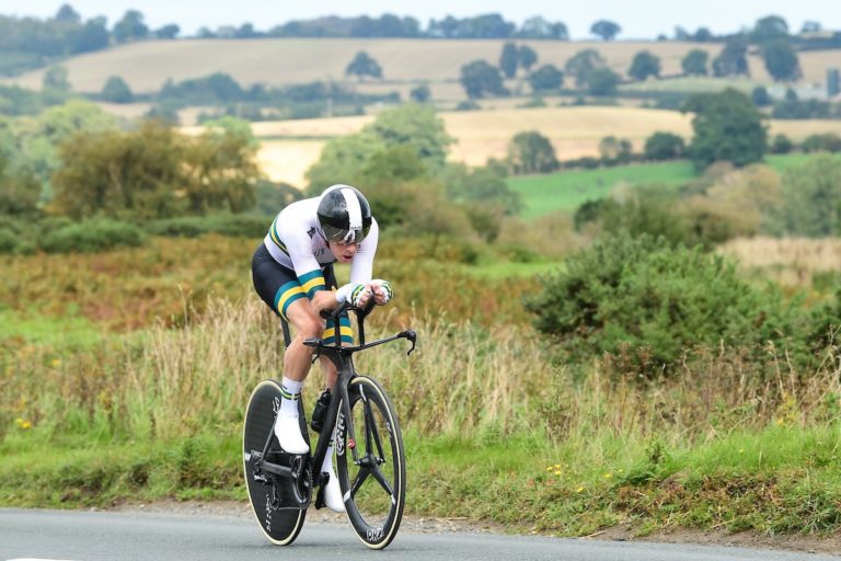 انتقادات لوسائل الإعلام بعد وفاة زوجة بطل العالم الأسترالي