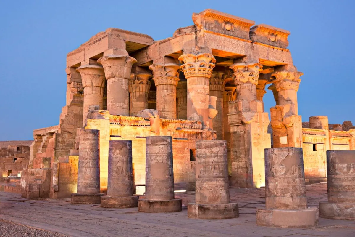 موسوعة المزارات الإسلامية في مصر من مكتبة الإسكندرية