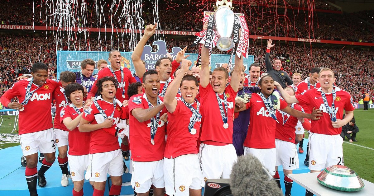 مانشستر يونايتد يواصل السعي للفوز بلقب الدوري الإنجليزي