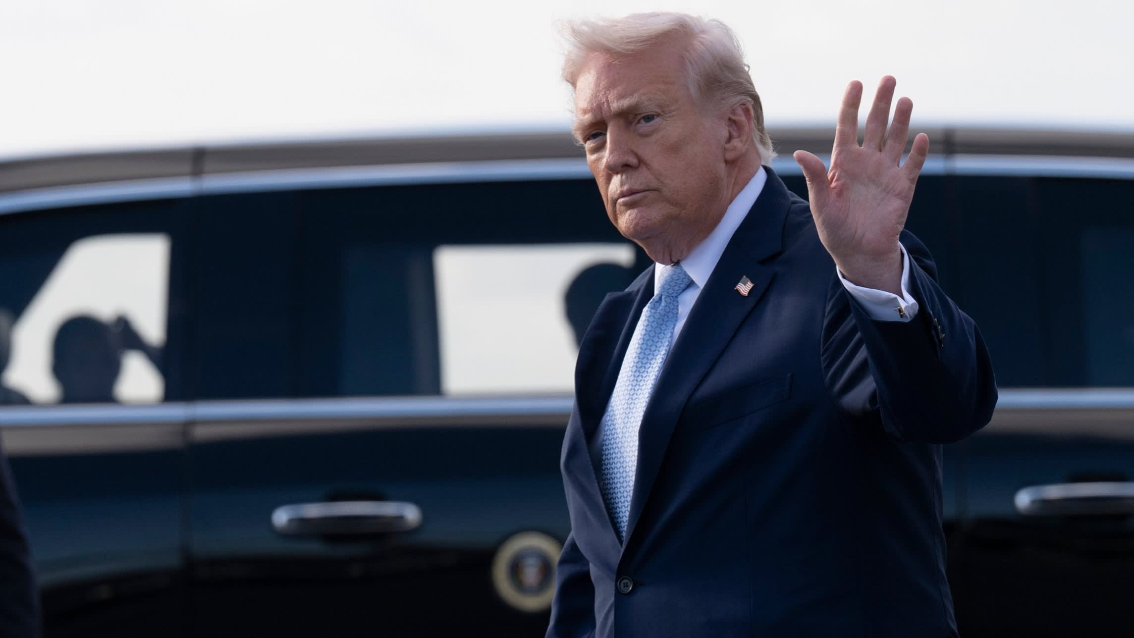 Trump Starts New Escalation Against Iran