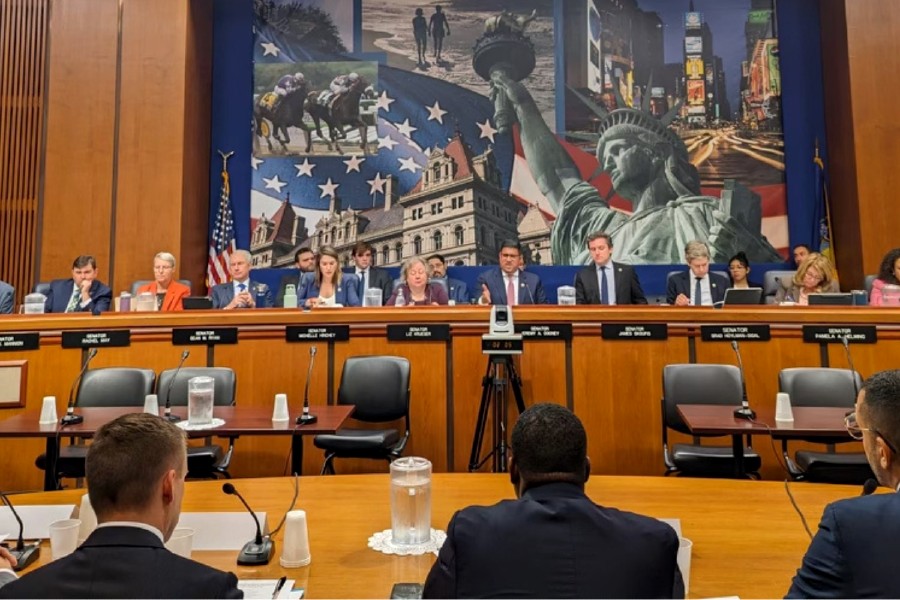 حملة لمكافحة المحلات غير المرخصة في المنيا