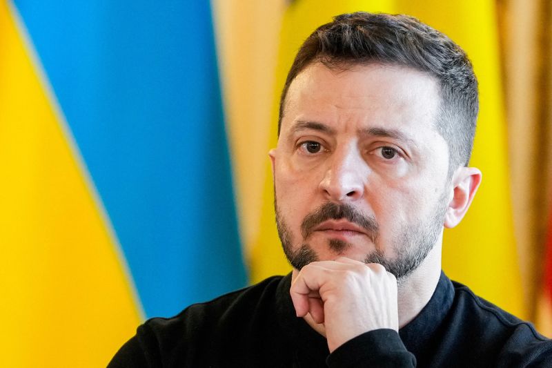 Défis de Zelensky en Ukraine et impact régional