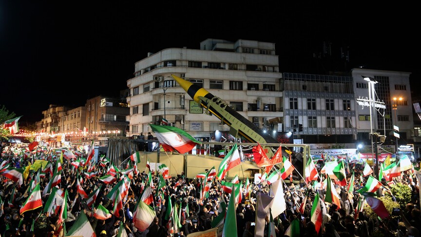 إيران تؤكد وحدتها في مواجهة التحديات الخارجية