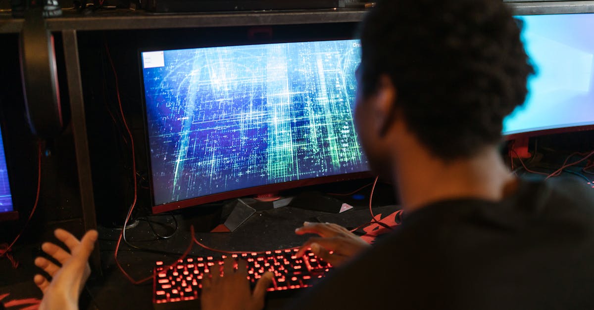 أسوس تطلق شاشات ROG الجديدة للاعبين وصناع المحتوى