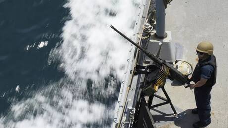 Évacuation des membres de la marine américaine à Bahreïn