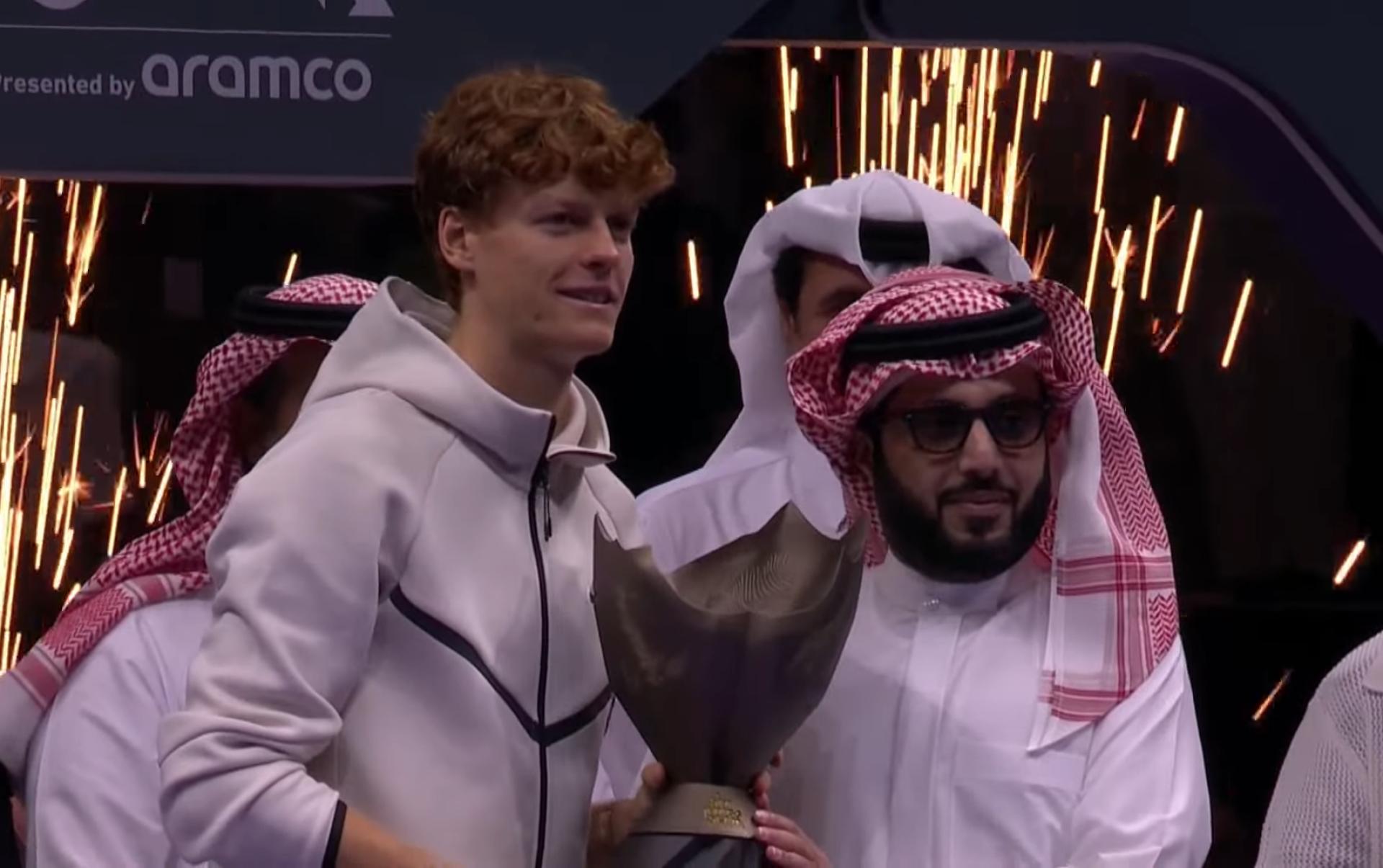 Sinner remporte un exploit au tournoi de Monte-Carlo