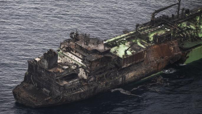 Pétrolière russe endommagée s'éloigne des côtes libyennes