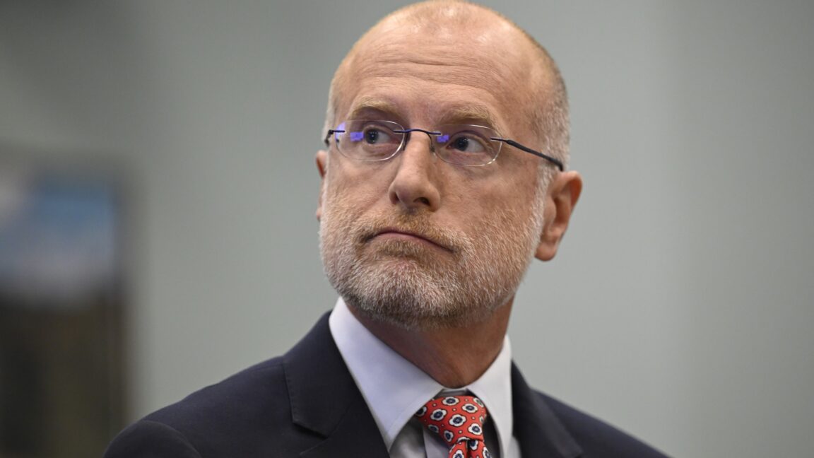 Brendan Kar Niksarın Tegna Satın Almasına İcazə Verdi