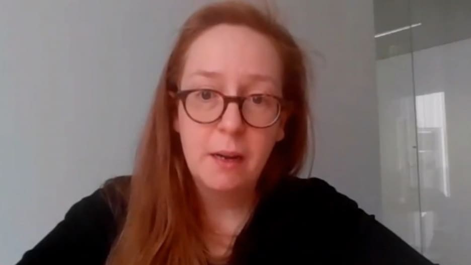 Fraude d'une Britannique prétendant être malade au Mexique