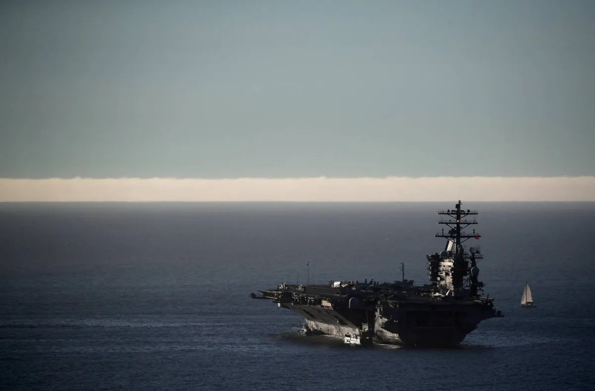 مناورات عسكرية أرجنتينية أميركية بمشاركة "نيميتز"